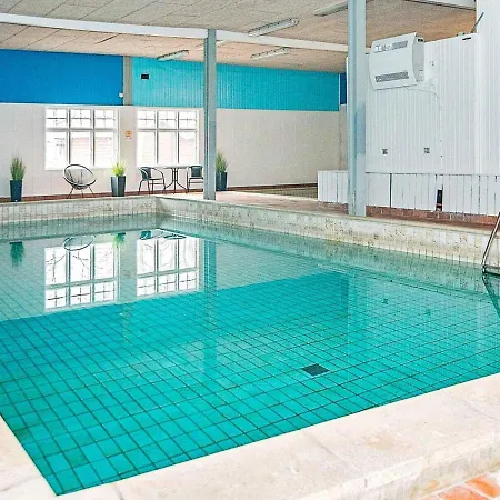 V Semesterbostad Højer